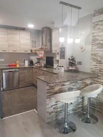 Avenida de Madrid, La Pobla de Farnals, Valencian Community 46137 - Photo 4