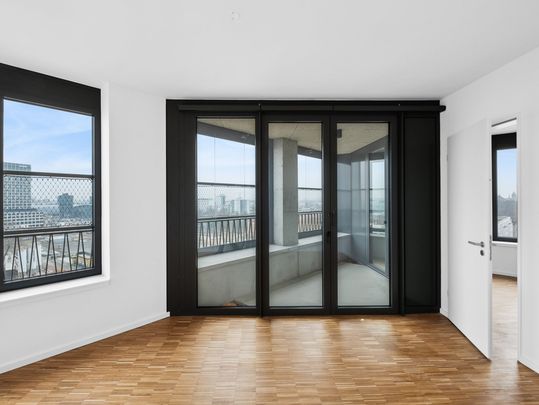 Live the Spring Lifestyle – Modernes 2-Zimmer-Apartment mit Loggia im Herzen Berlins - Foto 1