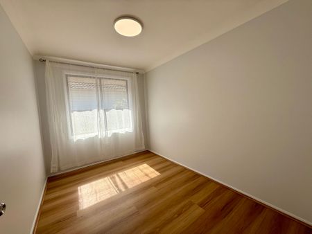 Family Home in Prime Umina Beach Location - Photo 4