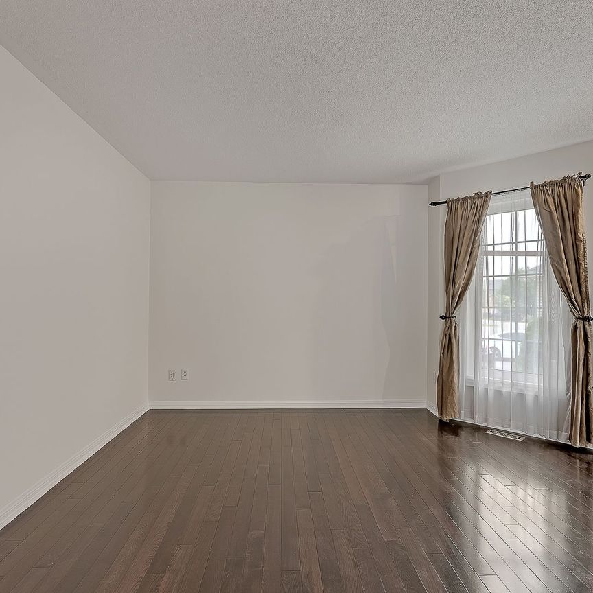 For Lease - 1458 Quest Circle, Mississauga, Ontario - Photo 1