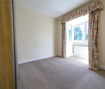 3 bedroom townhouse to rent - Photo 2