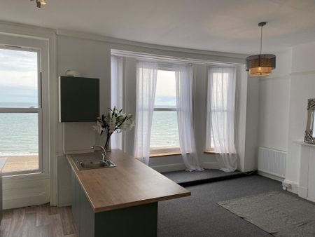 1 bedroom flat to rent - Photo 3