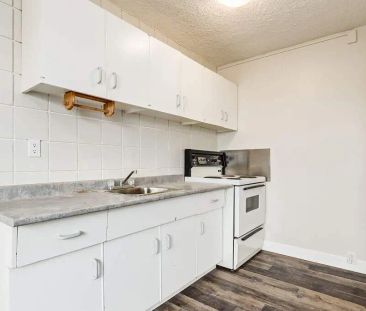 - 1 Bedroom at Cloverdale Apartments - Photo 6