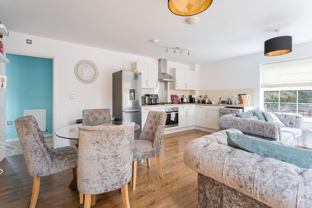 Somerley Drive, Crawley, RH10 - Photo 1