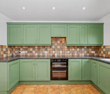 4 bedroom detached house to rent - Photo 3