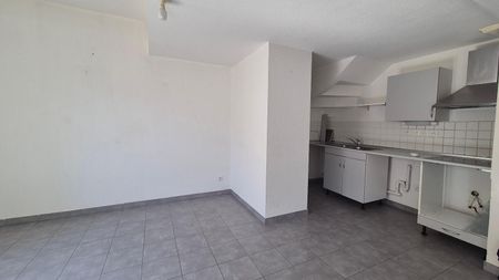 Location Appartement 3 pièces 77m² PORT VENDRES 66660 - Photo 4
