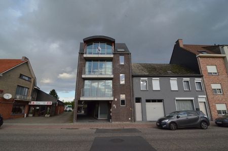 Gezellig gelijkvloers appartement met terras en tuintje nabij het centrum van Geel - Photo 2