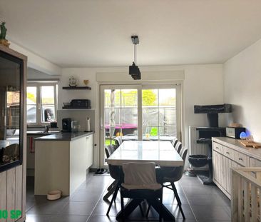 Lichtrijke woning met 3 slaapkamers en tuin gelegen te Zoerle-Parwijs. - Foto 2