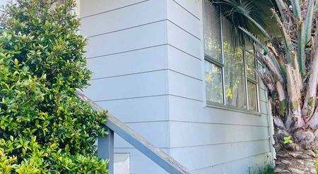 Charming 3-Bedroom Home in Bayview - Photo 2