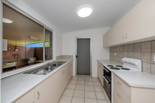 30 Egret Crescent, Condon. - Photo 1