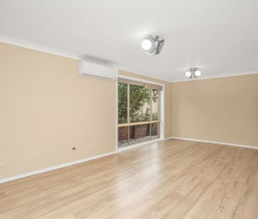 Stylish Modern Residence in a Prime Quakers Hill Location!! - Photo 1
