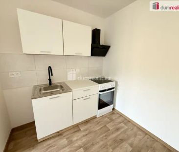 Pronájem bytu 2+kk, 43 m, po rekonstrukci – Kralupy nad Vltavou, Lobeč - Photo 2