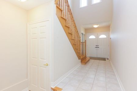 For Lease - 150 Valentina Drive, Markham, Ontario - Photo 2