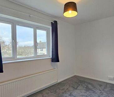 2 bedroom end of terrace house to rent - Photo 5