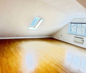 2 bedroom apartment to rent Farley Hill, Luton, Bedfordshire, LU1 - Photo 5