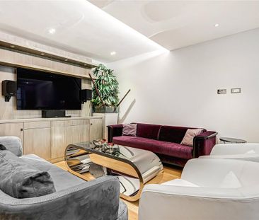 6 bedroom semi-detached house to rent - Photo 2
