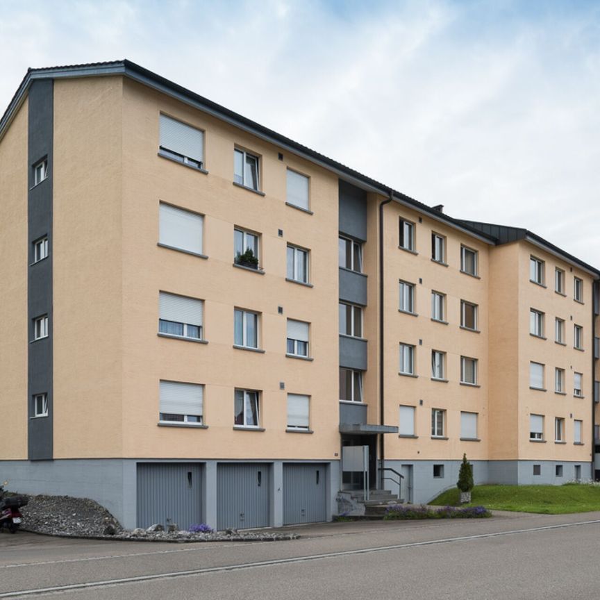 SCHÖNE Wohnung an guter Lage - Foto 1