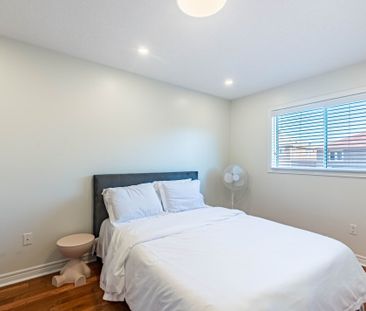 For Lease - 5321 Red Brush Drive, Mississauga, Ontario - Photo 5