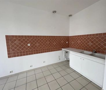 Location appartement 3 pièces - 57m² à St maximin la ste baume (83470) - Photo 3