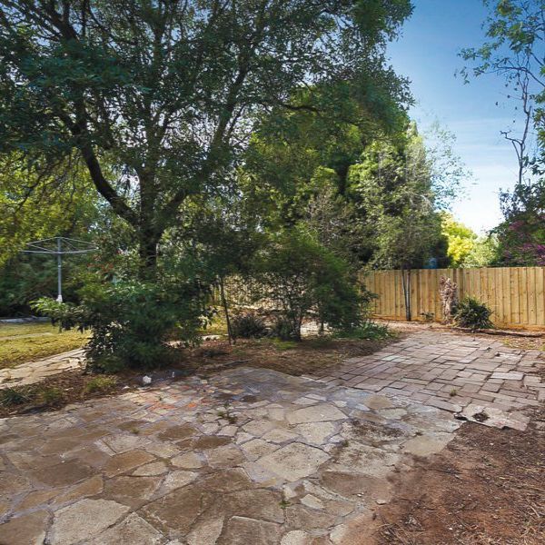 39 Setani Crescent, Heidelberg West VIC 3081 - Photo 1