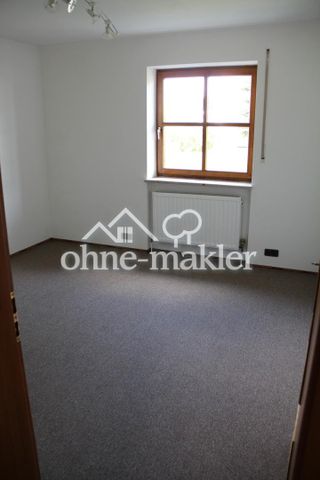 Gartenwohnung mit überdachter Terrasse und 5 Zimmern - Photo 3