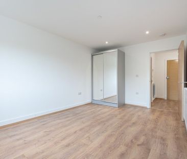 2 bedroom flat to rent - Photo 5