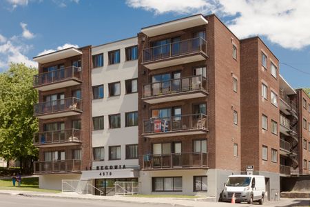 4570 Chemin Queen Mary - Photo 3