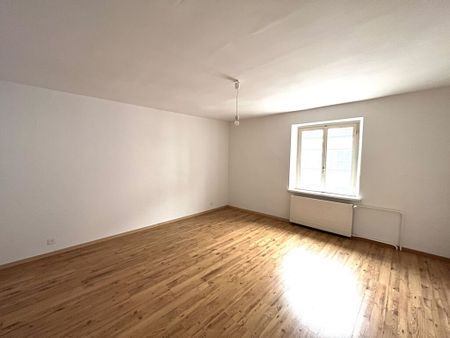 In the center away from the hustle and bustle - Photo 4