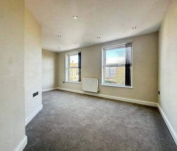 3 bedroom apartment to rent - Photo 1