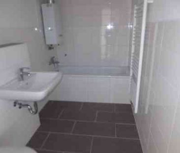 Auf gute Nachbarschaft: interessante 3,5-Zimmer-Wohnung - Foto 2