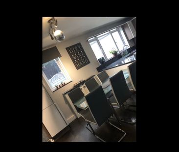 Room in a Shared House, Purneys Road, SE9 - Photo 1