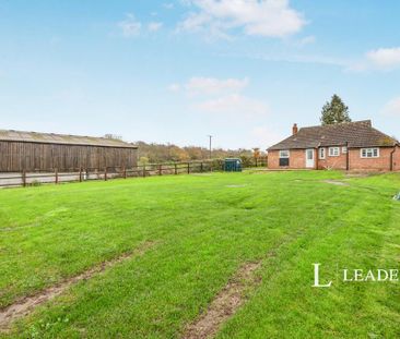 3 bedroom bungalow to rent - Photo 3