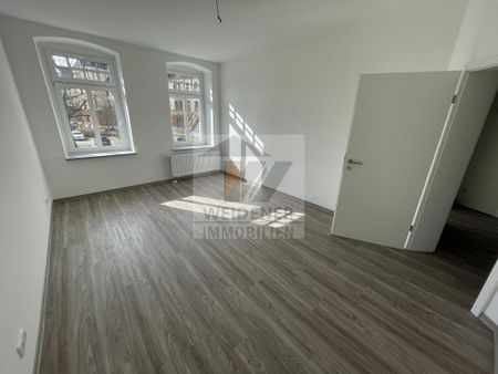 Moderne Wohnung mit Balkon, zwei Bädern und vier Räumen! - Photo 4