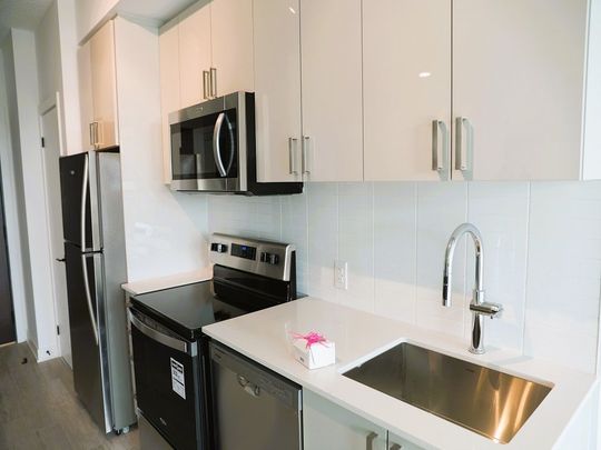 For Lease - 2782 Barton Street Unit# 903, Hamilton, Ontario - Photo 1