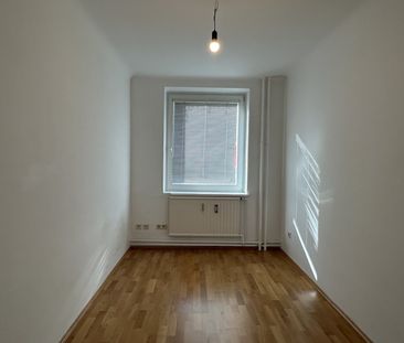 Reindorfgasse - helle und geräumige 4-Zimmer Wohnung mit Einbauküch... - Photo 2