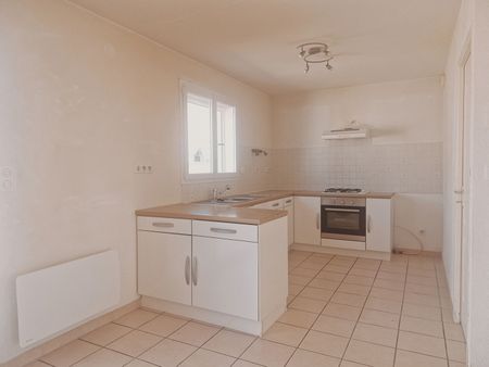 Location Maison 4 pièces 96m² - Photo 3