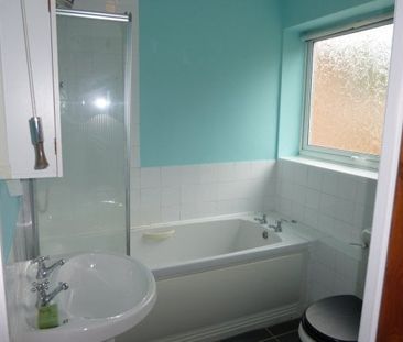 Gleneagles Close Pensby - Photo 3