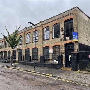 Darnley Road (one B Unit Three C), Hackney, London, E9 - Photo 2