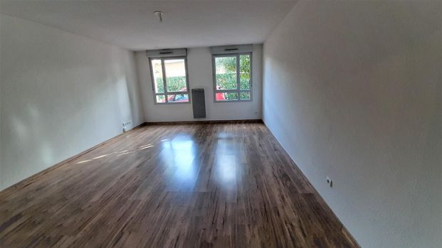 location Appartement T1 DE 31.8m² À TOULOUSE - Photo 1