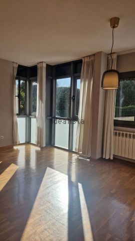 Alquiler de piso en Calle Cardenal Cienfuegos, 10 - Photo 5