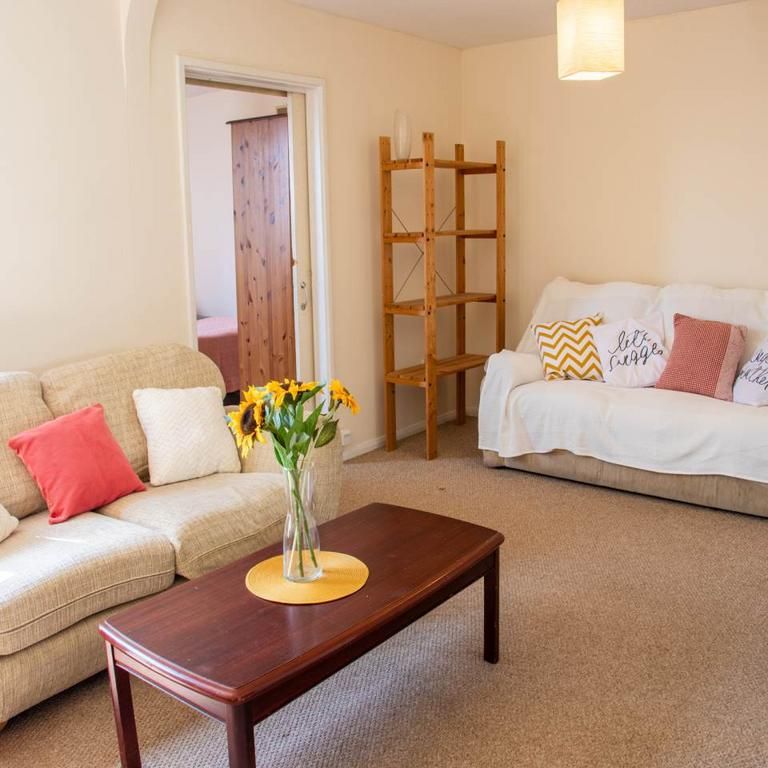 4 bedroom house to rent - Photo 1