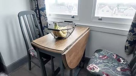 1 Bed Flat, Vineyard Hill Road, SW19 - Photo 3