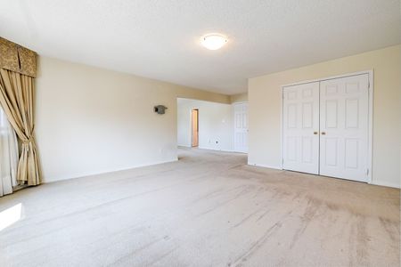 For Lease - 10 Chiswick Crescent, Aurora, Ontario - Photo 4