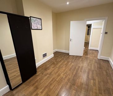 2 Bed Maisonette, Melfort Road, CR7 - Photo 3