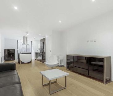 Hornsey Road, London, N7 - Photo 5