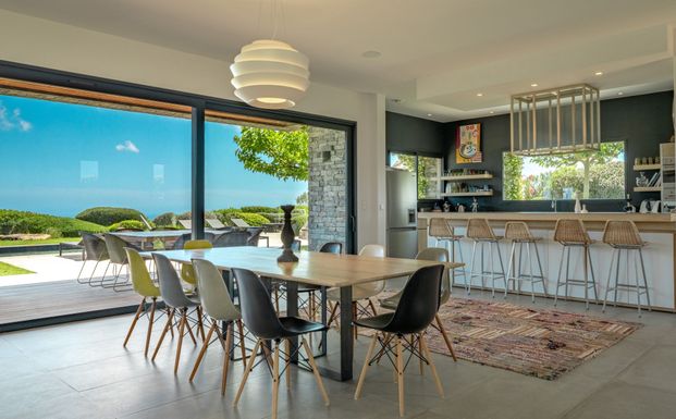 Rental Villa Porto-Vecchio 7 Rooms 320 m² - Photo 1