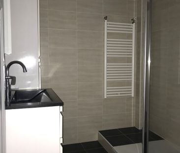 Location Appartement 3 pièces 86m² RENNES 35000 - Photo 4