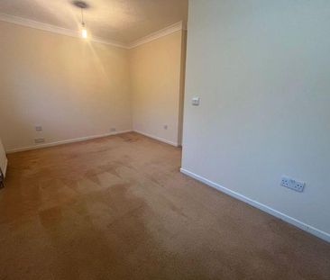 3 bedroom detached house to rent - Photo 5