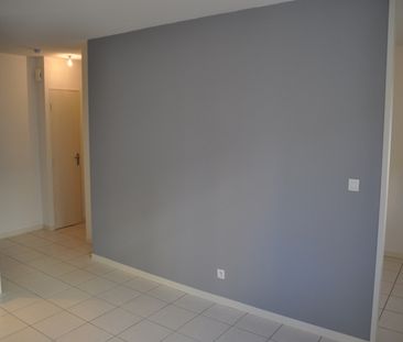 Location Appartement 2 pièces 38m² - Photo 6