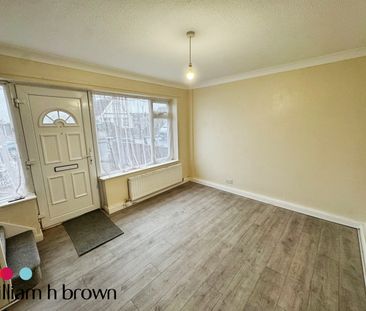 Broadway, Clacton-On-Sea, Jaywick - Photo 3